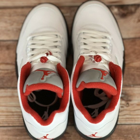 Nike Air Jordan V Low Golf Shoes  CU4523-100 Men’s 8 Brand New Sneakers Athletic main image 7